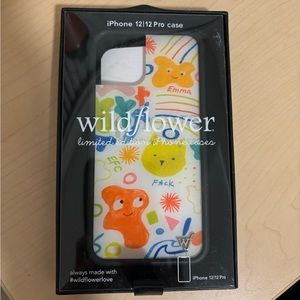 Emma Chamberlin X Wildflower Case